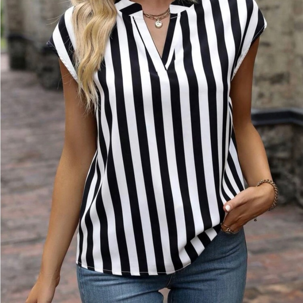 SHEIN LUNE STRIPED PRINT BLOUSE